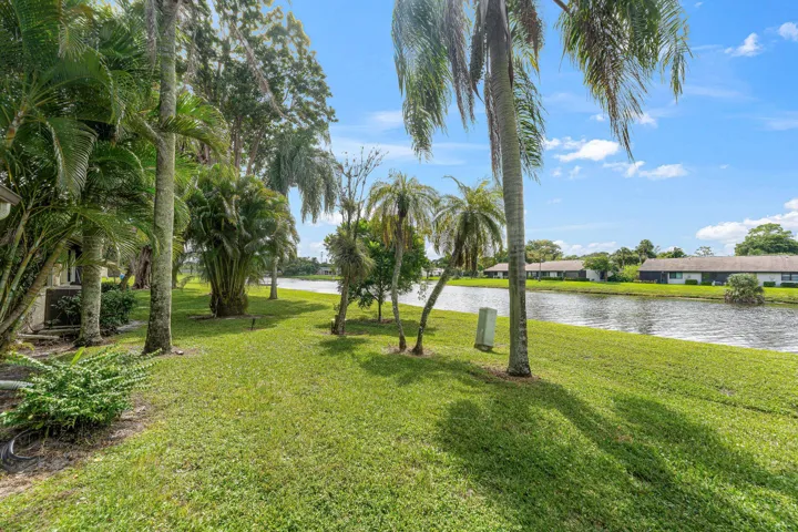 026-83WoodRoseCourt-RoyalPalmBeach-FL-33