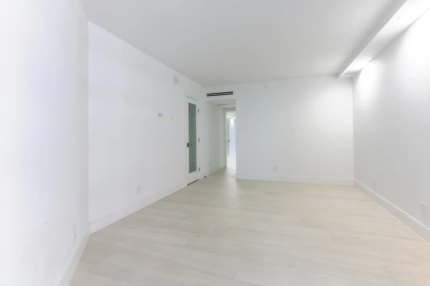 525 S Flagler Dr Unit 11a West-large-021
