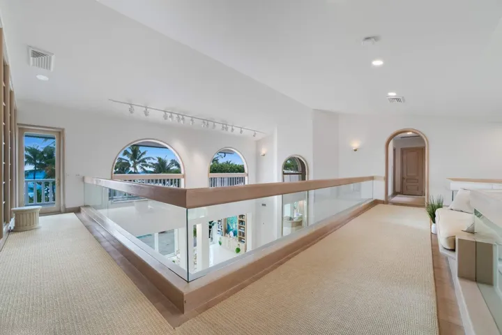 2999 N Ocean Boulevard - XV7TVM(53)