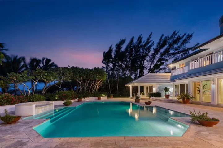 2999 N Ocean Boulevard - XV7TVM(77)