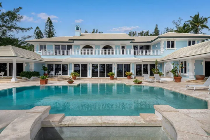 2999 N Ocean Boulevard - XV7TVM(28)