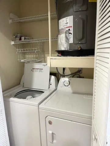 1201 Parkview G-11 2
