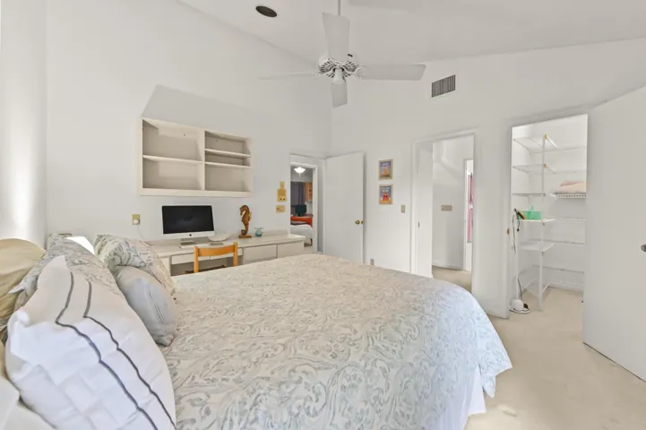 28 Bedroom 02