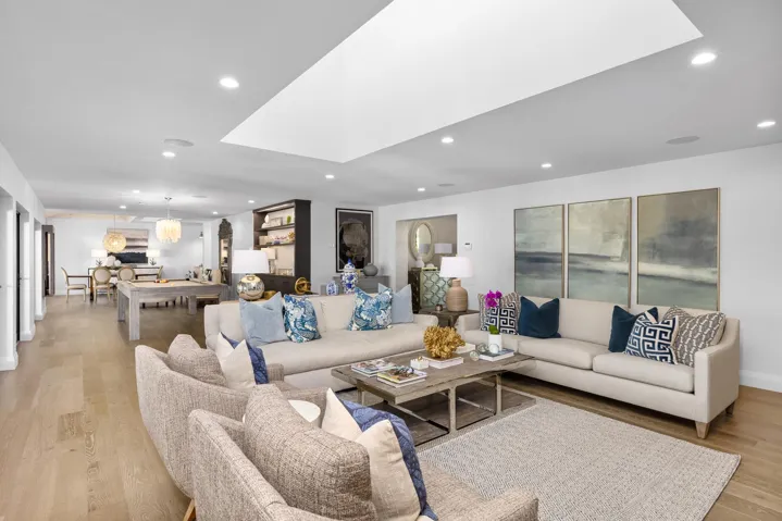 Living Area 5