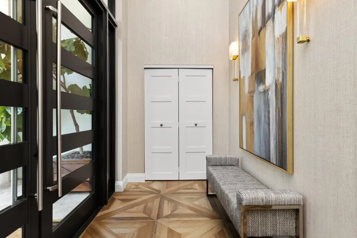Foyer 1