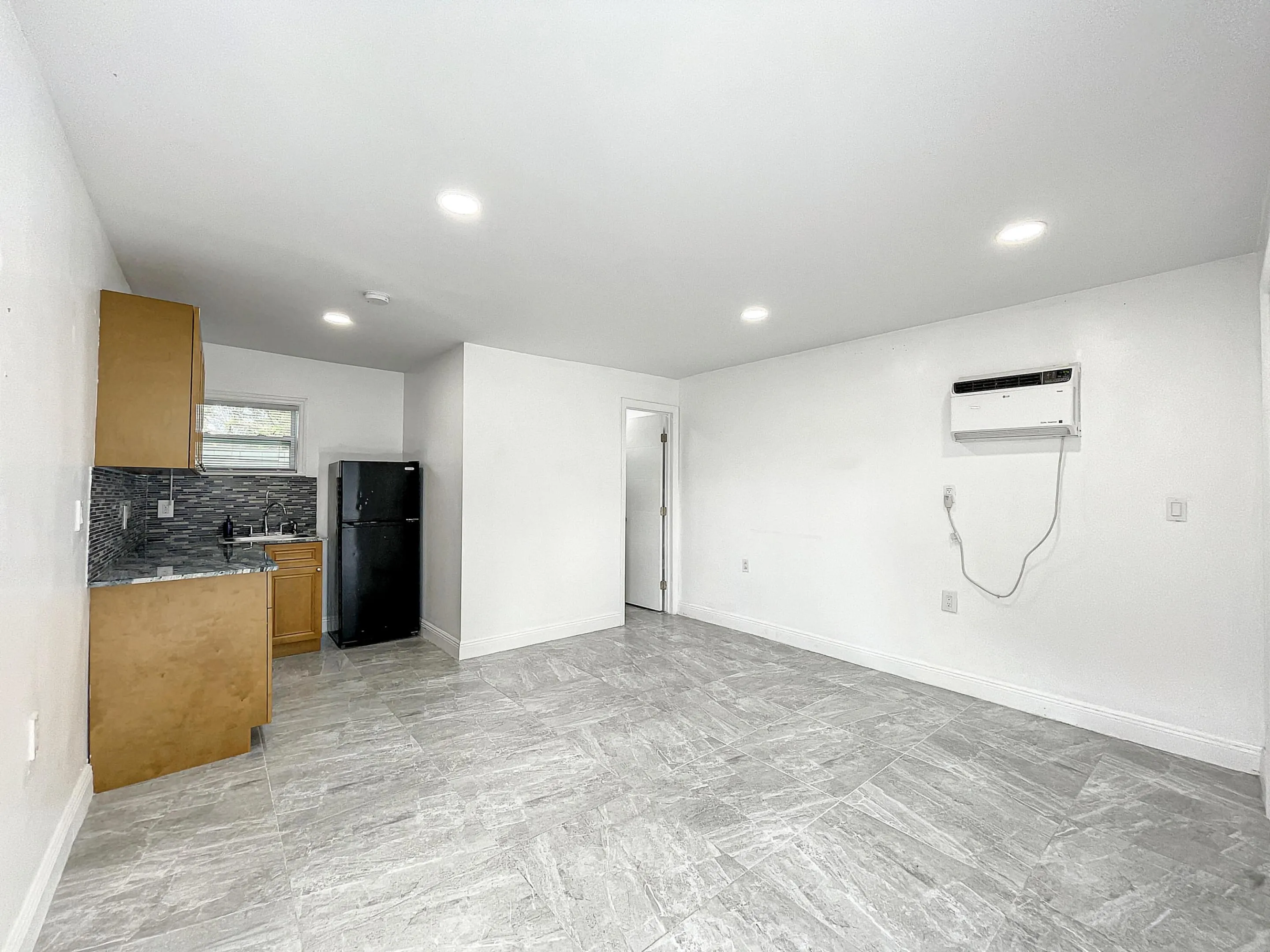 2649 Johnson Street-56