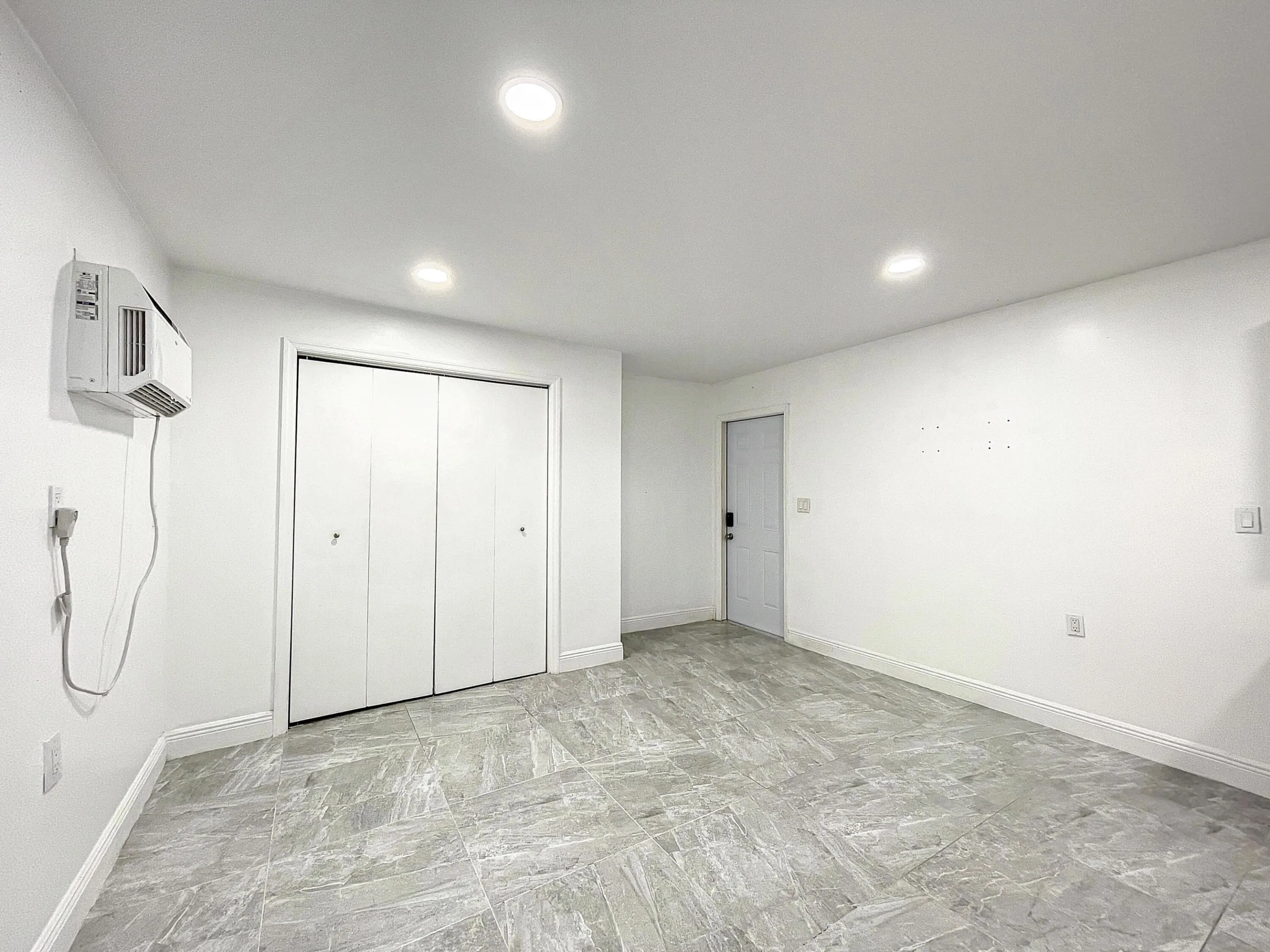 2649 Johnson Street-54