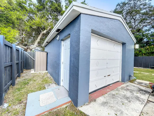 2649 Johnson Street-53