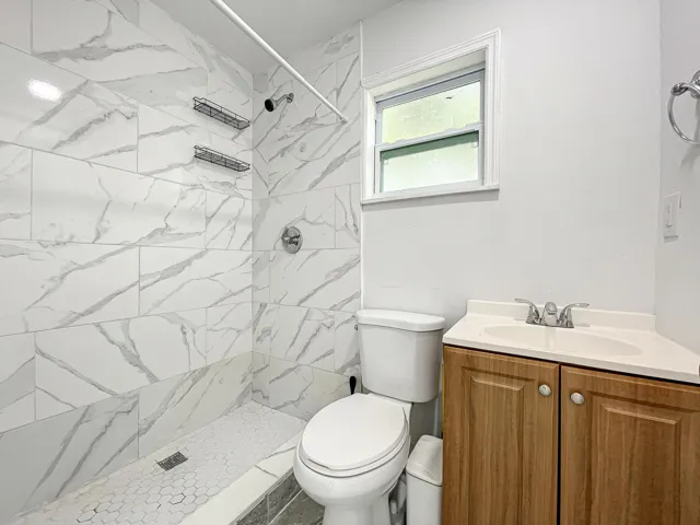 2649 Johnson Street-59
