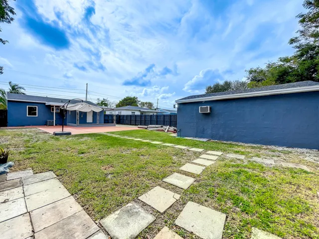 2649 Johnson Street-49