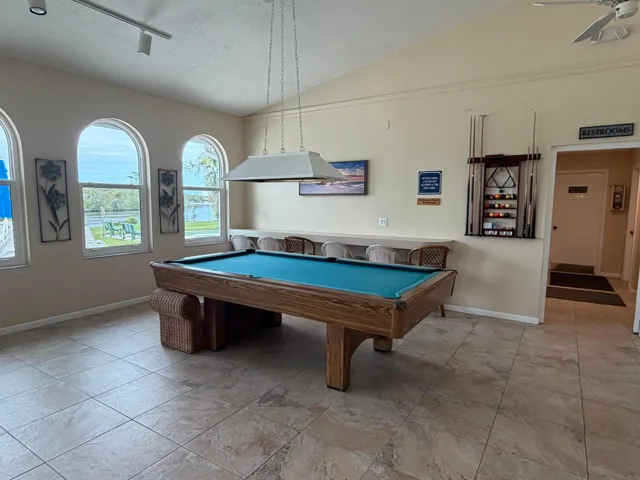 Clubhouse Billiards