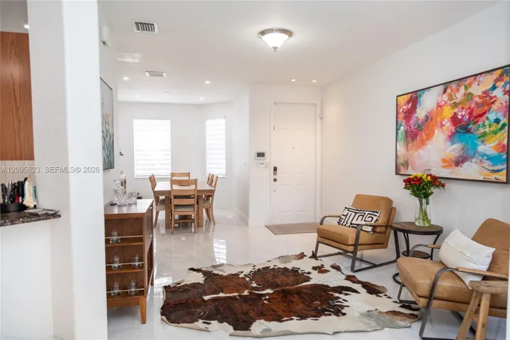Inviting entryway providing a welcoming first impression and easy Acces to the main living area.