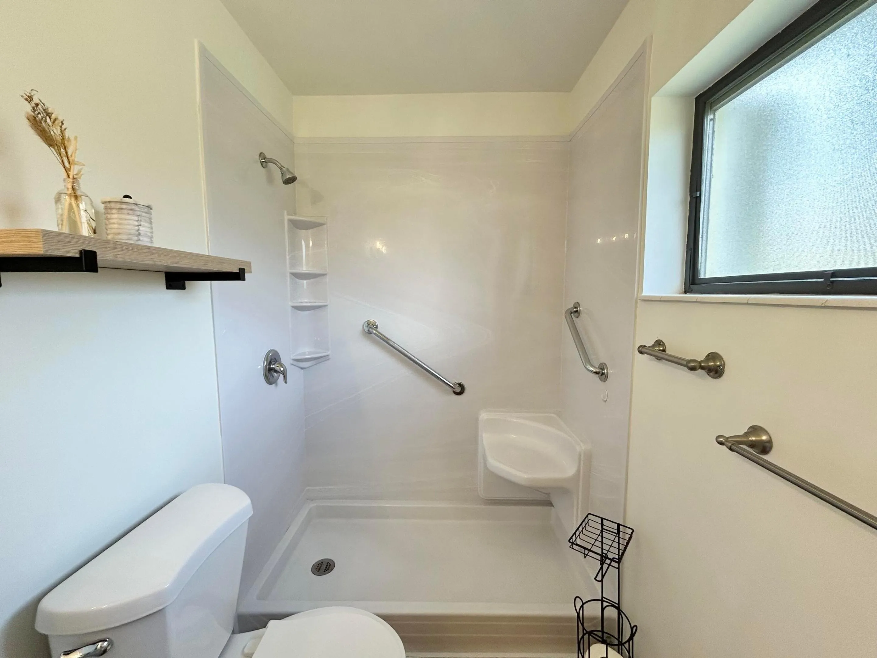 NEWER TOWEL BARS