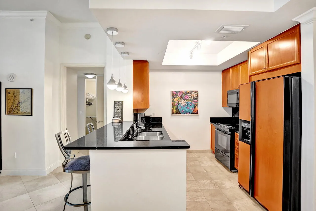 99 SE Mizner Blvd - 13