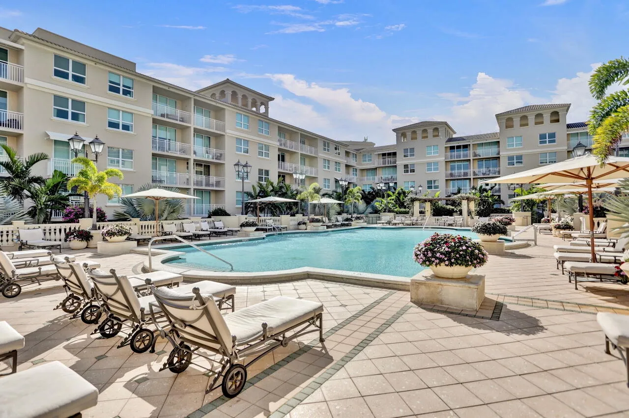 99 SE Mizner Blvd - 42