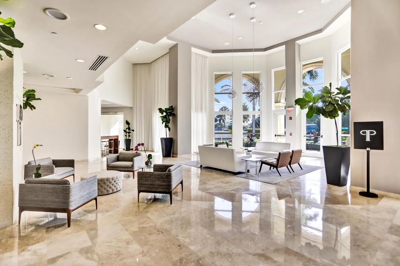 99 SE Mizner Blvd - 41