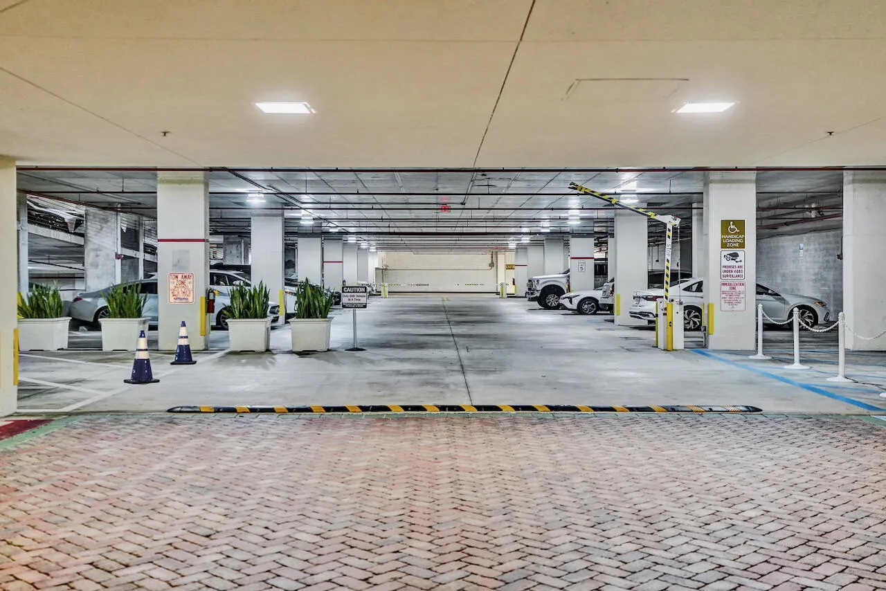 99 SE Mizner Blvd - 4