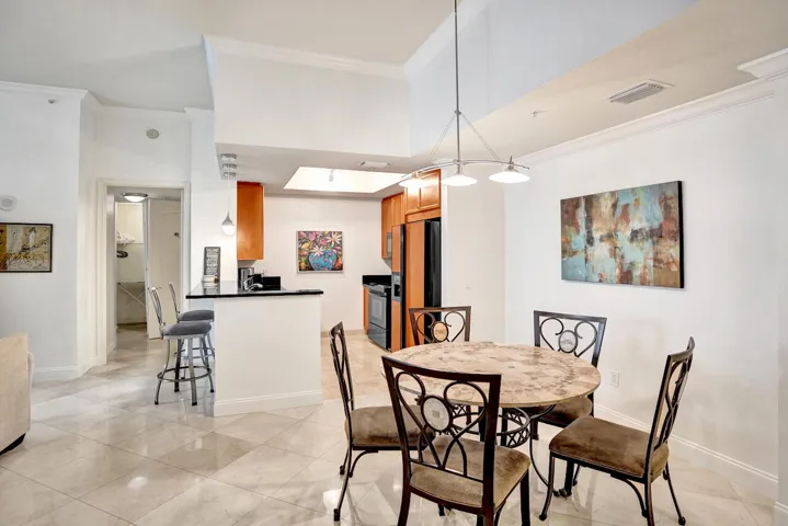 99 SE Mizner Blvd - 11