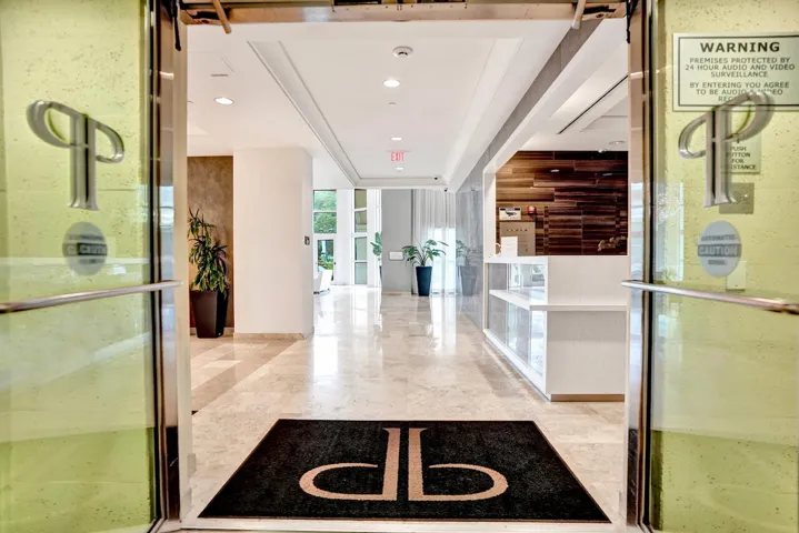 99 SE Mizner Blvd - 7