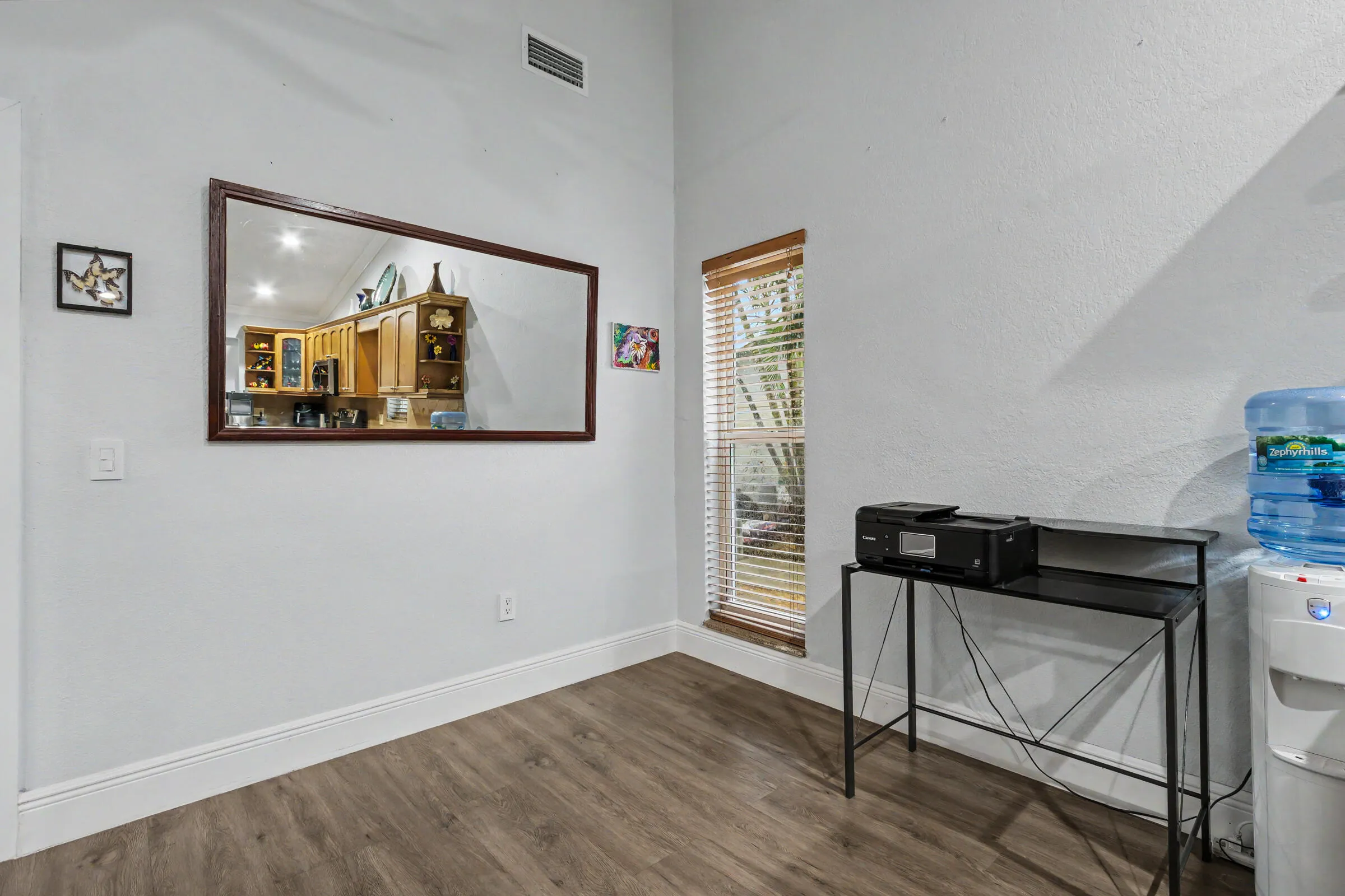 Breakfast nook