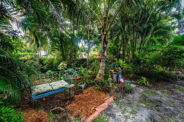 030-703SunsetRoad-WestPalmBeach-FL-33401