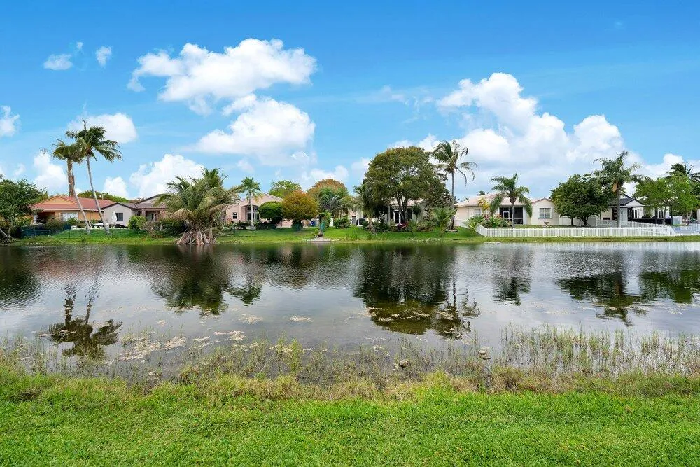 Lake View