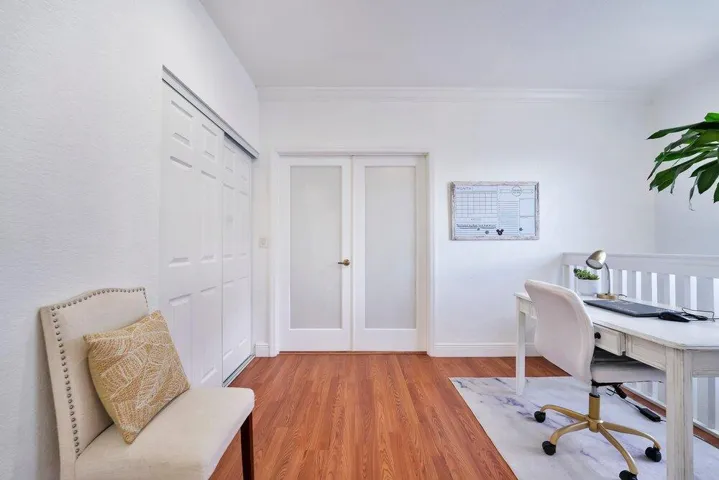 Bedroom/Office
