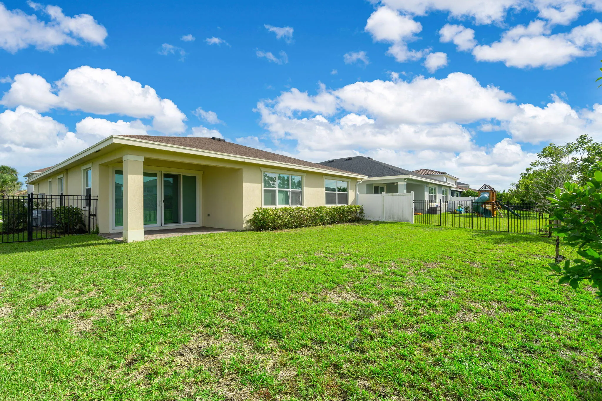 30-web-or-mls-19172Croft-30