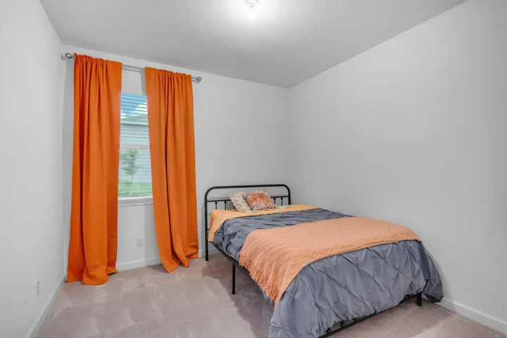 21-web-or-mls-19172Croft-21