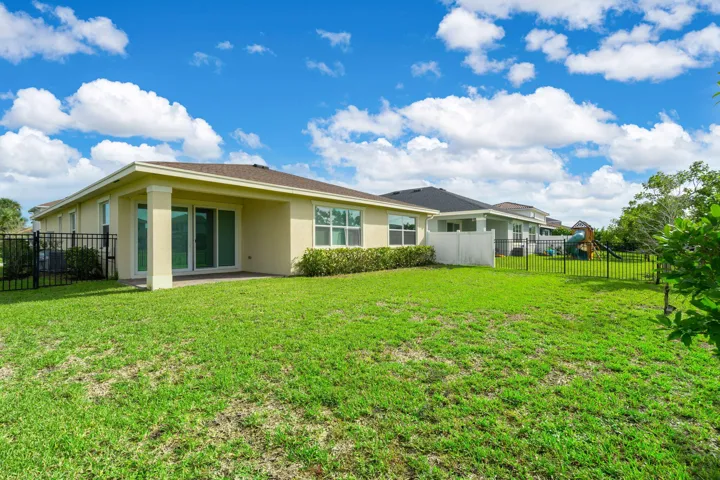 30-web-or-mls-19172Croft-30