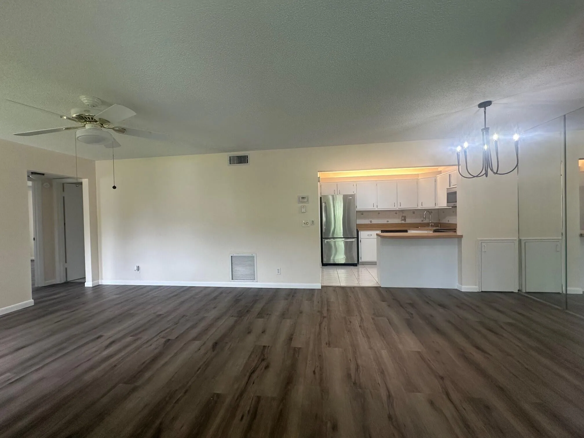 Living/Kitchen