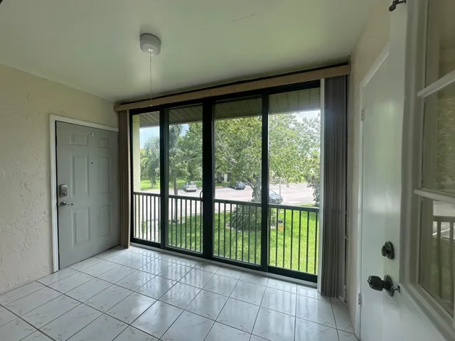 IMPACT SLIDING GLASS