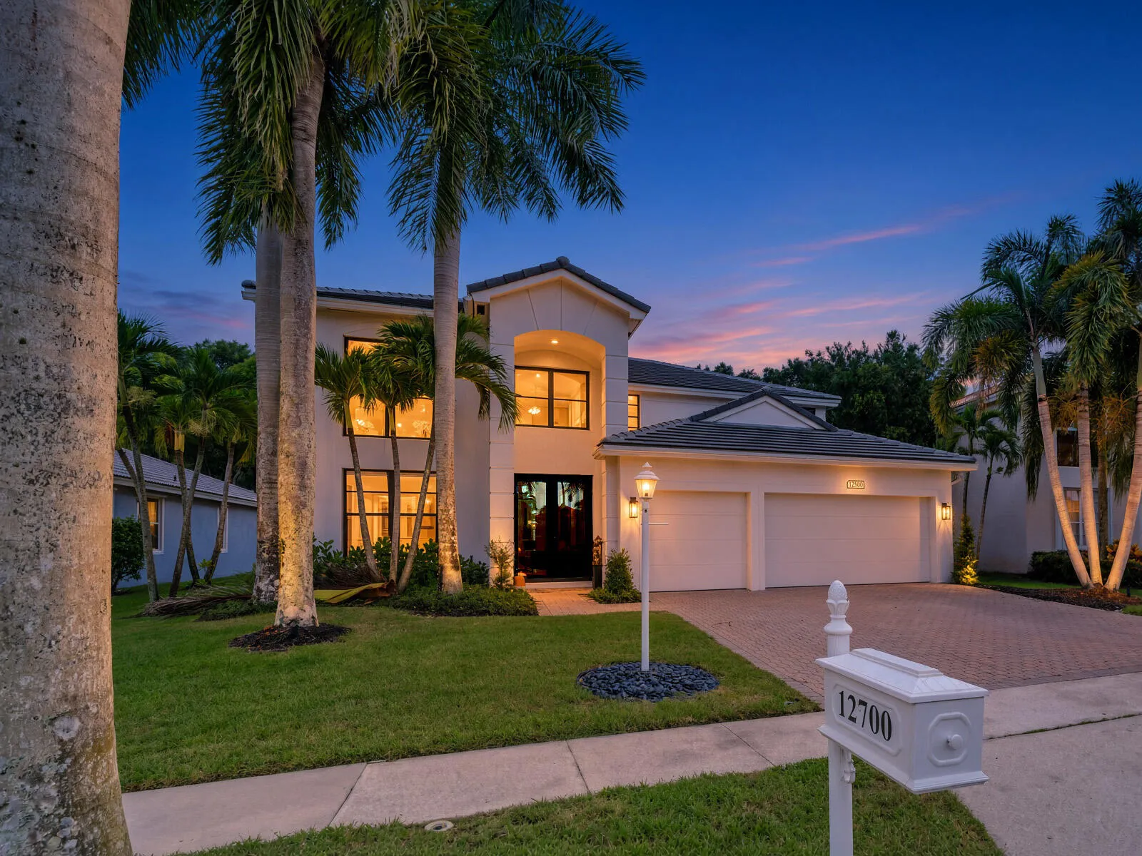 38 Driveway-T