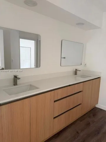 Jack & Jill bathroom on second floor