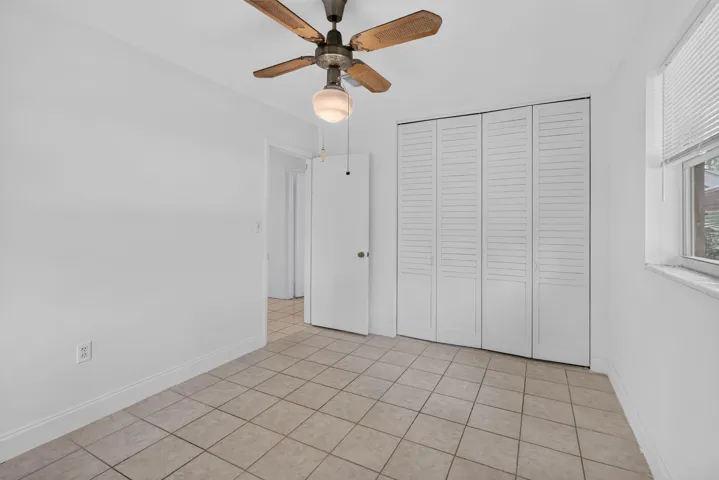 Guest Room #4