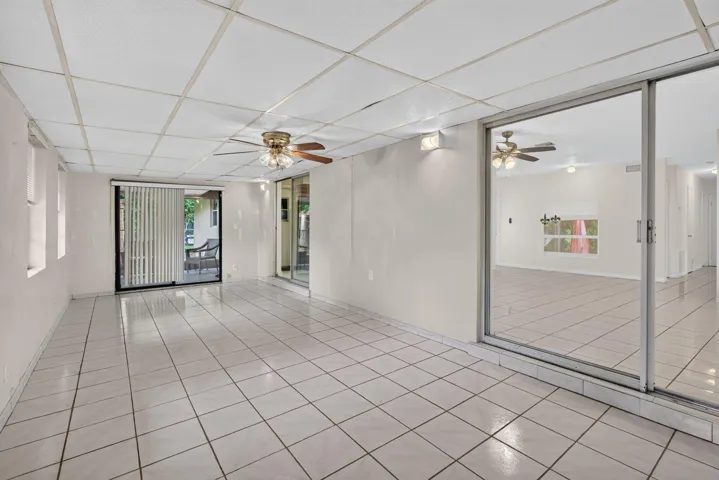 Under air space off living/kitchen