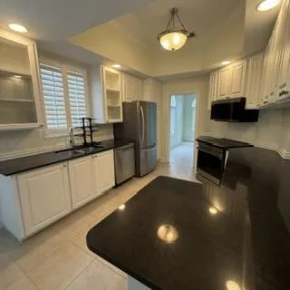 Granite counters and stainless appliances