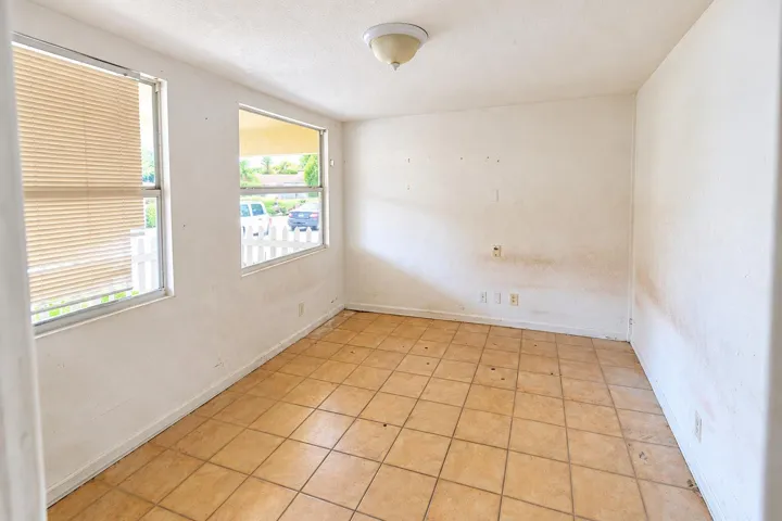 Extra Room