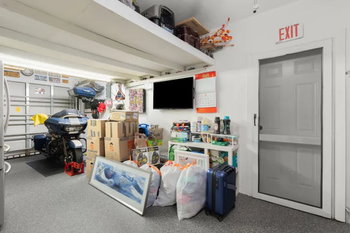 17-web-or-mls-7541 Hope St, Hollywood, F