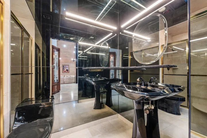 Powder Room
