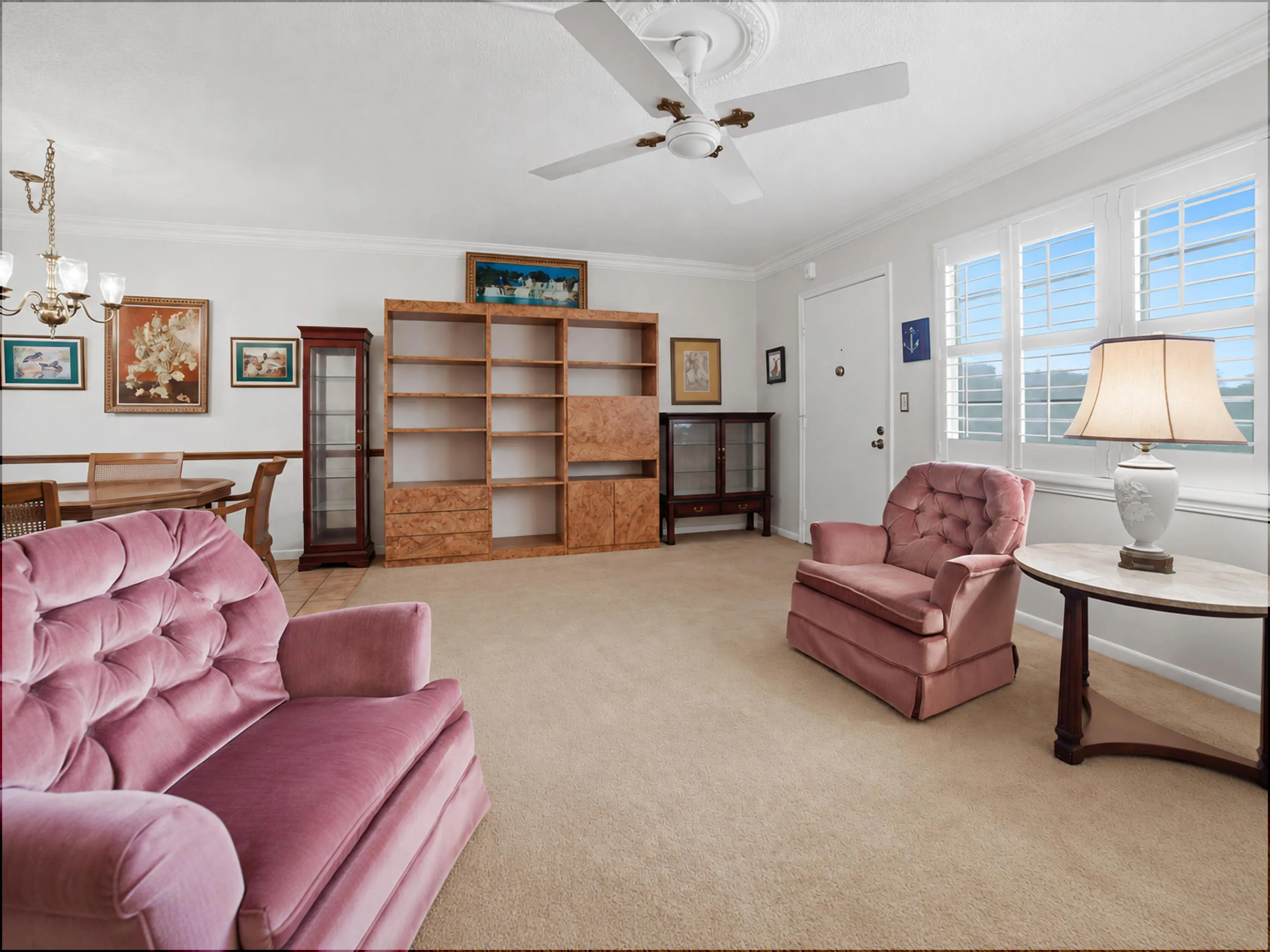 08-Livingroom-D