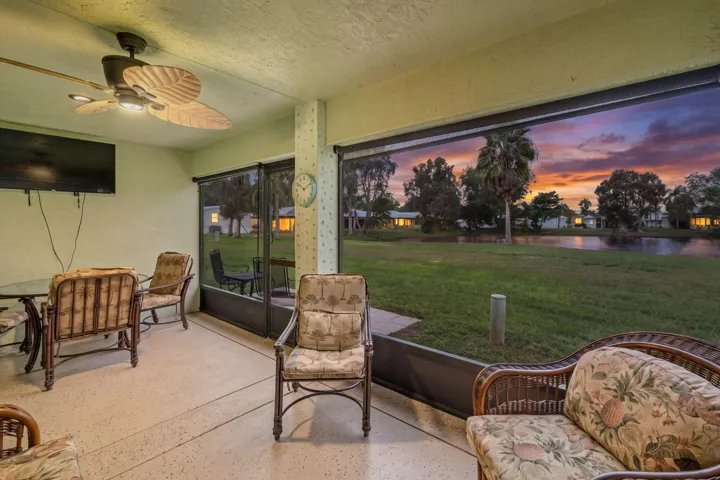 25-web-or-mls-7 Mediterranean Blvd E - 2