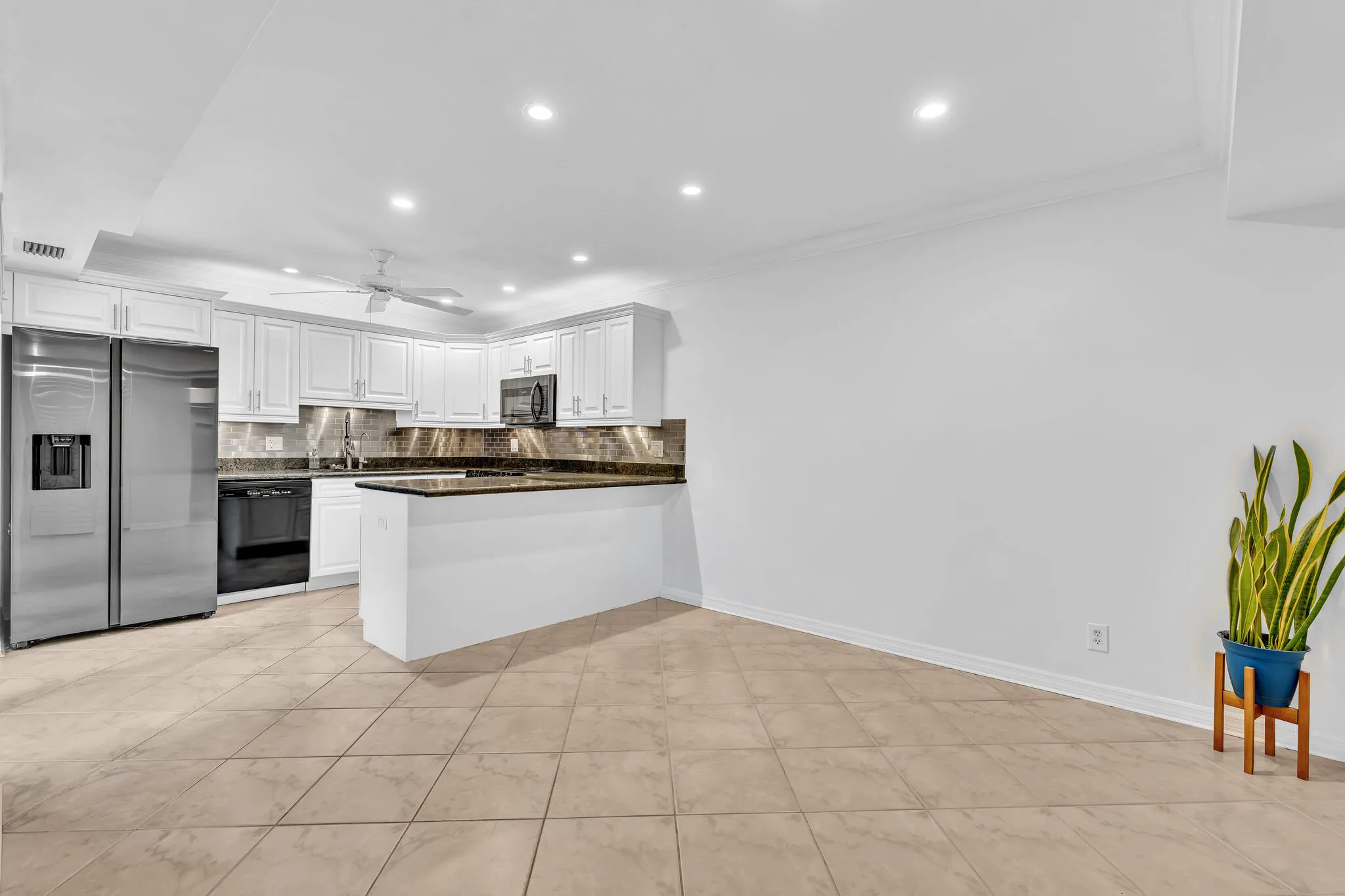 Dining + Kitchen
