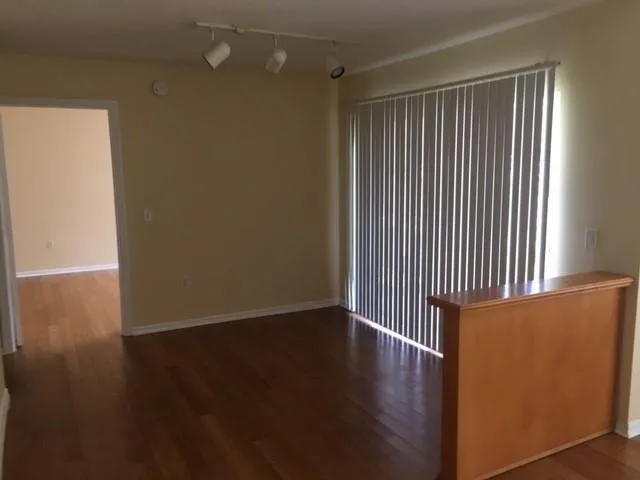 20170421124300379175000000-o