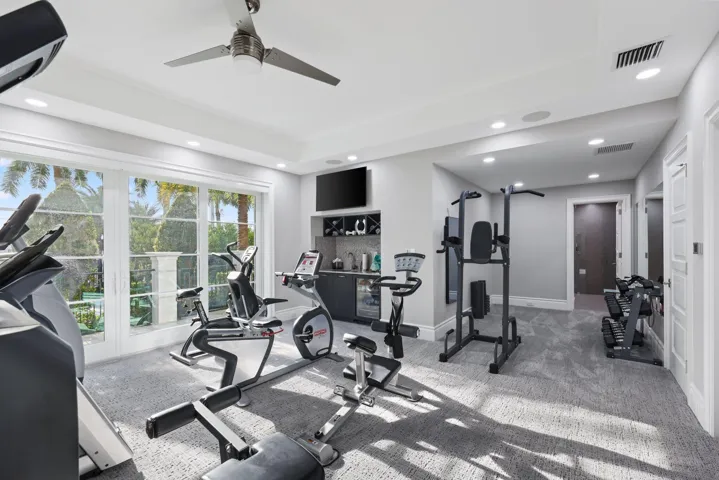 1001 Hillsboro Mile - 146.jpg-SMALL