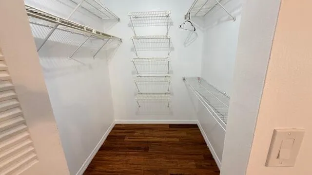 walk in closet