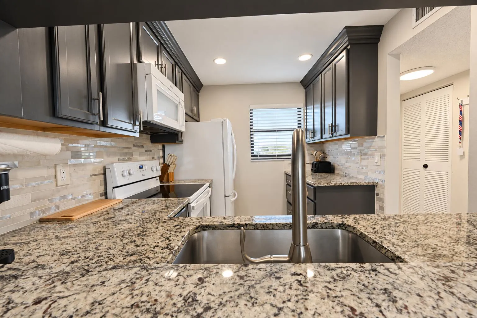 103 kitchen 3
