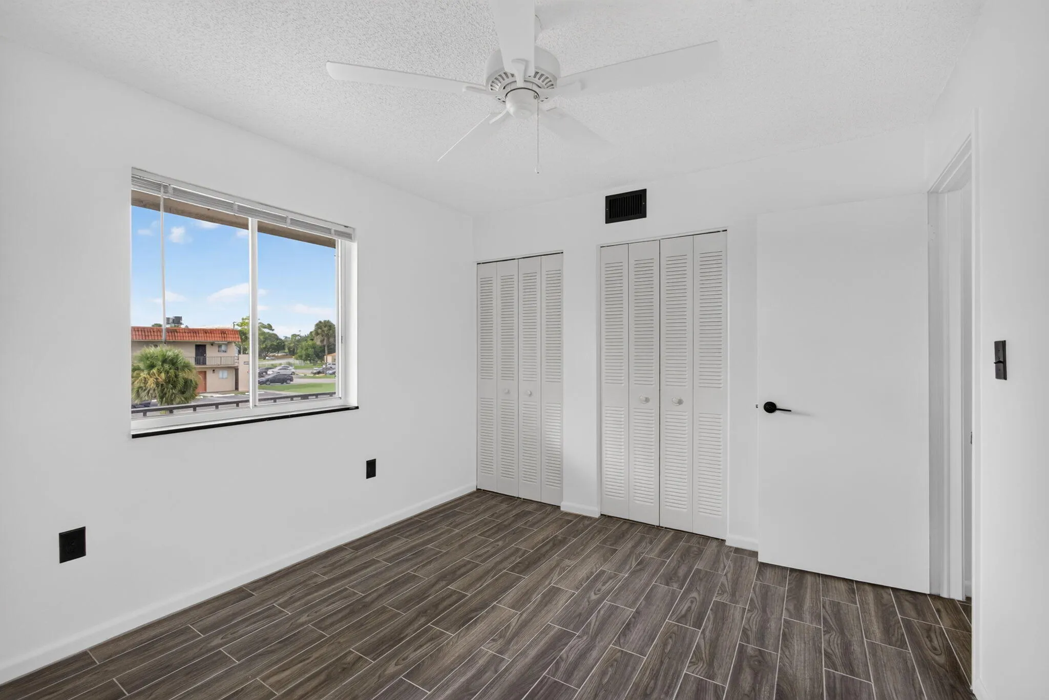 25-web-or-mls-5D1A3898 - Copy