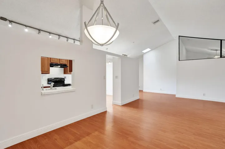 19-web-or-mls-DSC07048