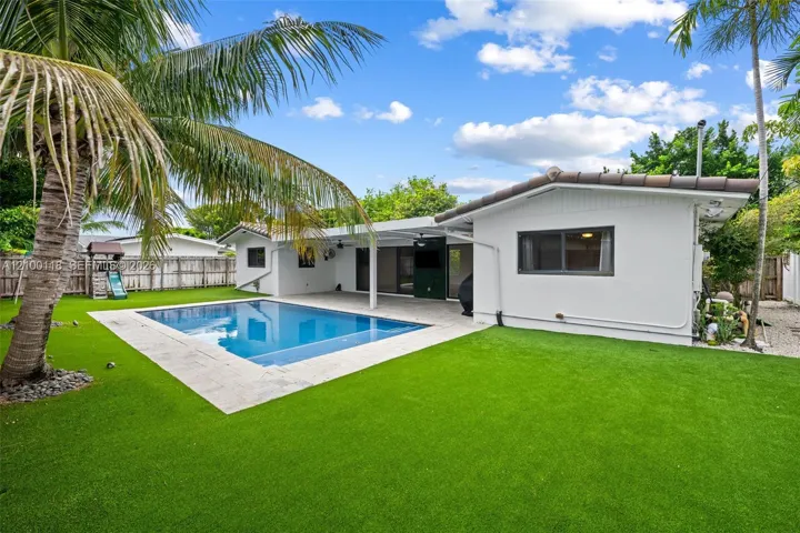 Exterior Green Space